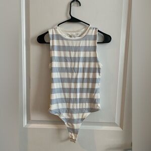 House of Harlow 1960 Cream Top